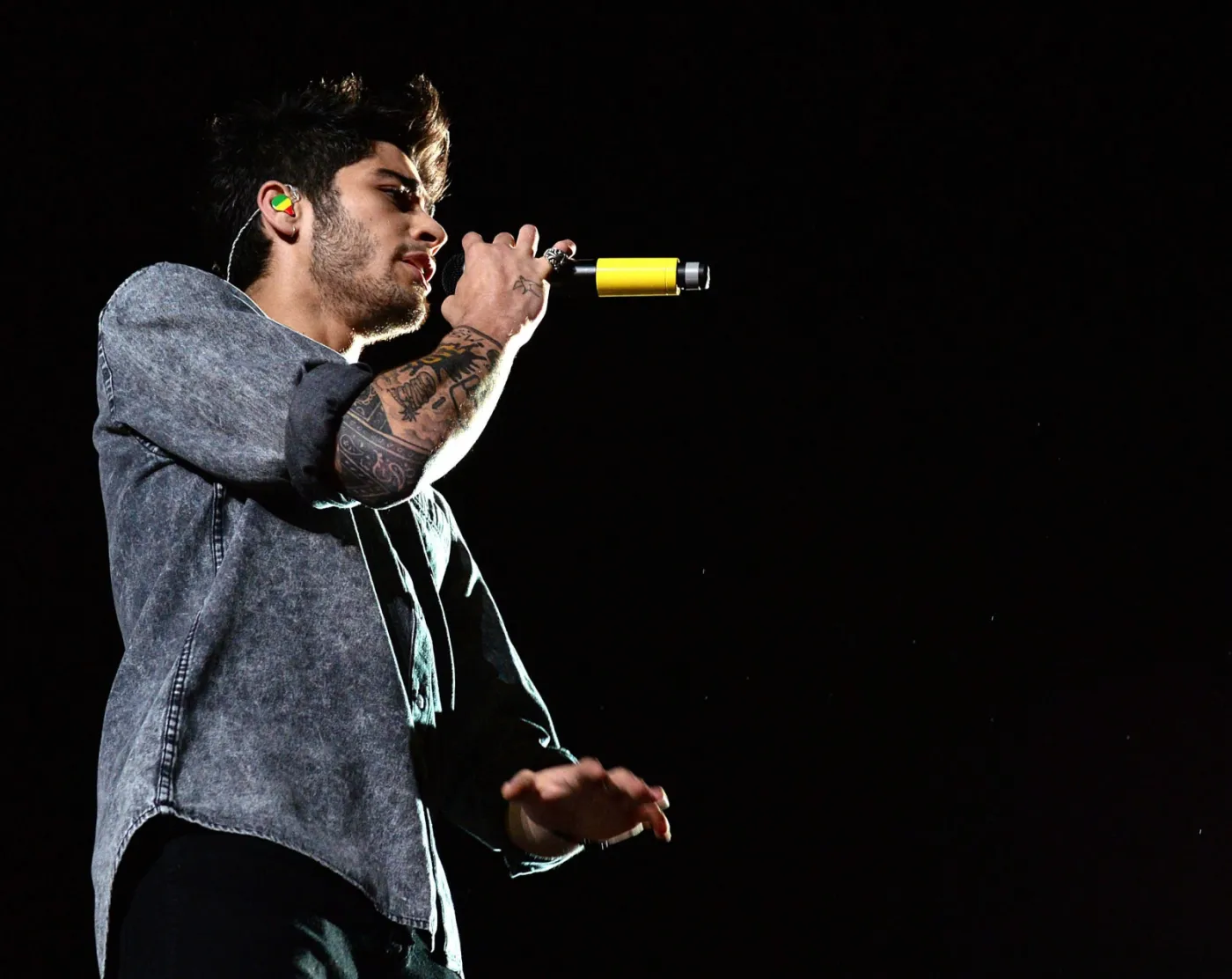 6239429-one-direction.jpg