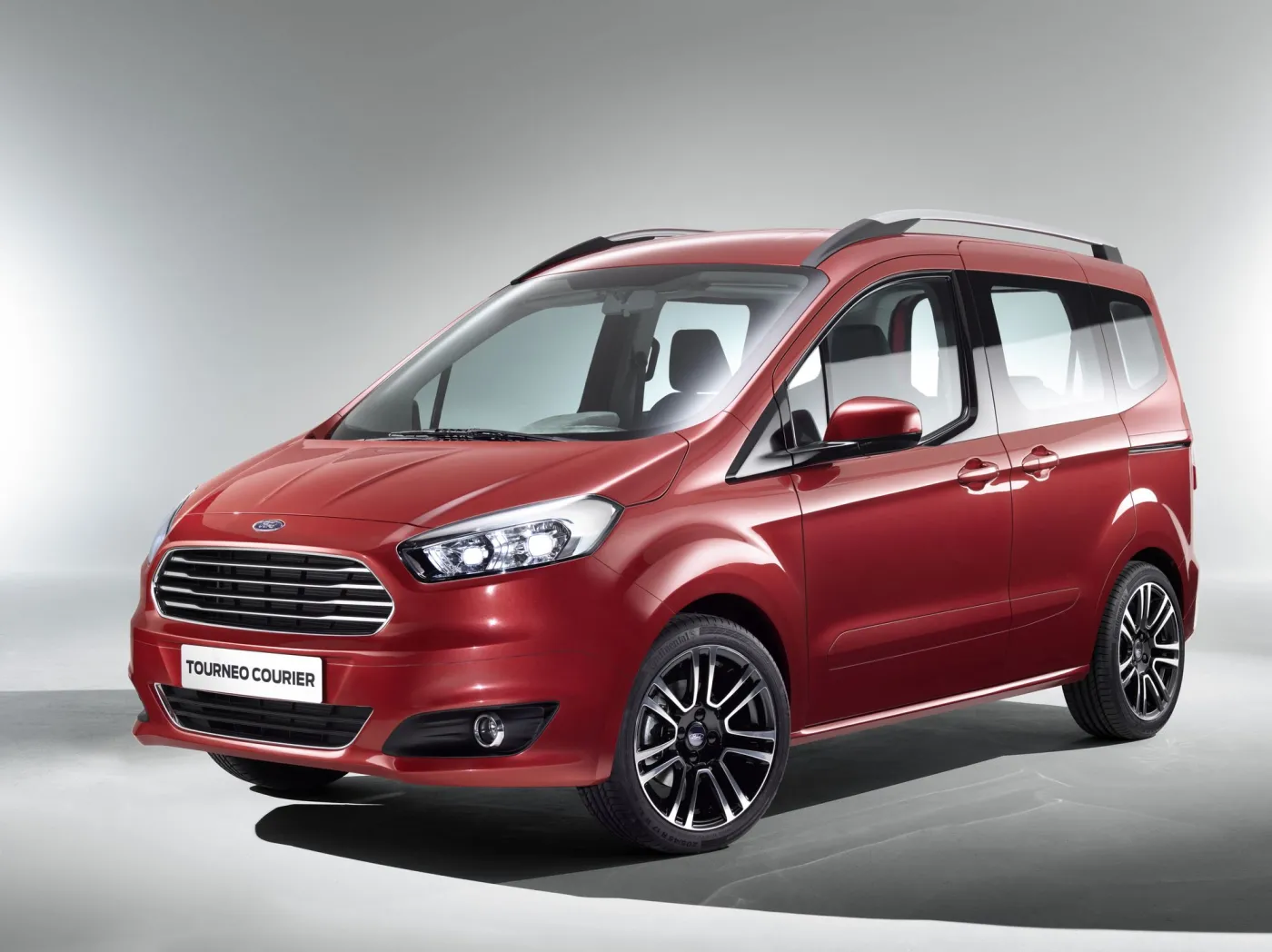 Ford tourneo courier 