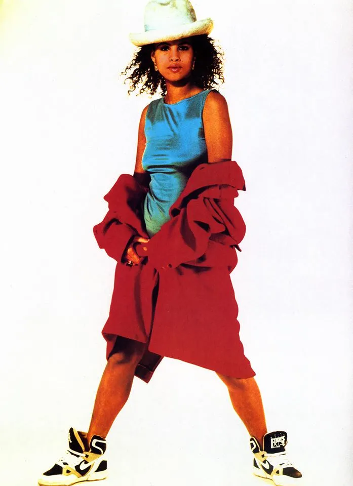 6262105-neneh-cherry.jpg