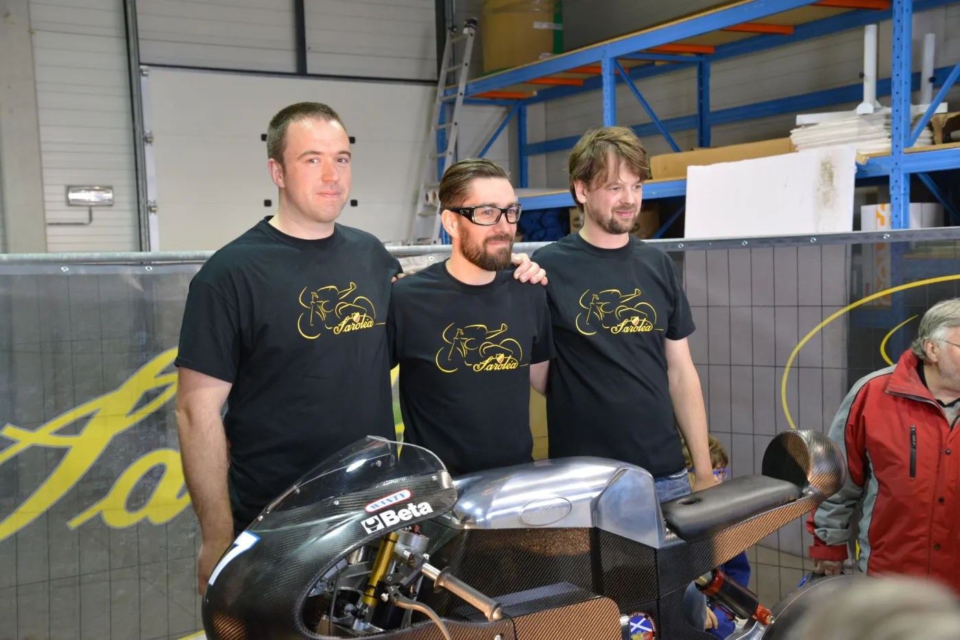 6283437-sarolea-sp7.jpg