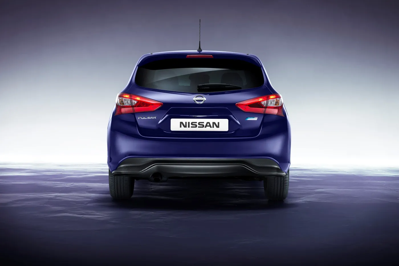 6313847-nissan-pulsar.jpg