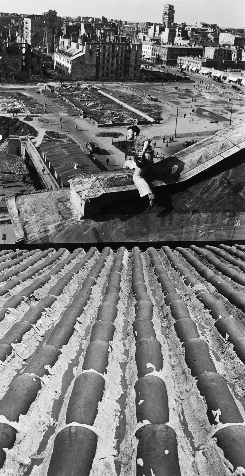 6338092-warszawa-1946.jpg