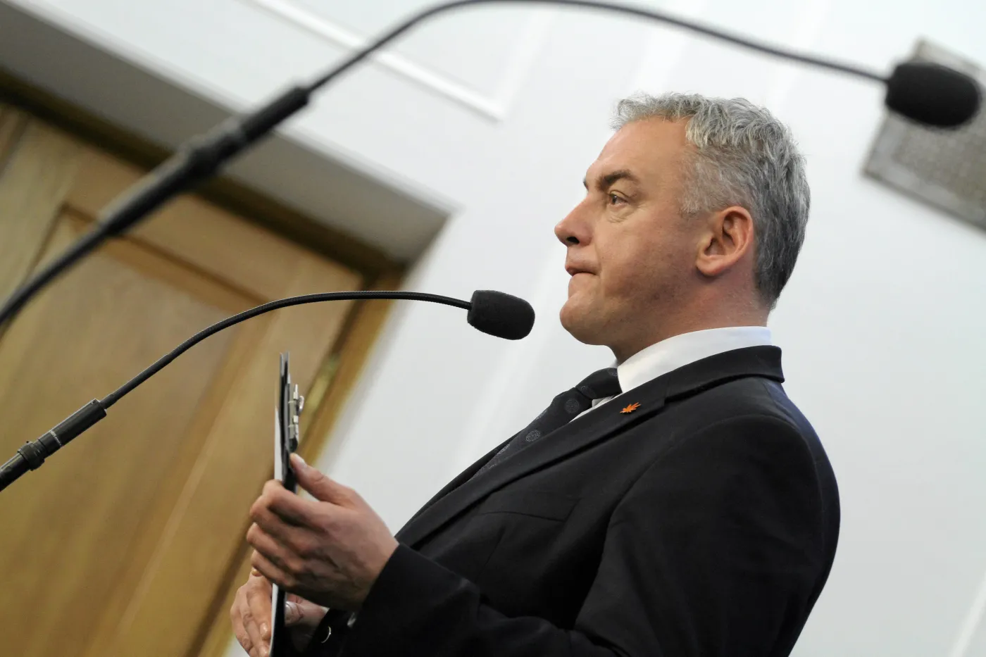 Dębski o weryfikacji WSI: Powiedzieć, że to burdel to obraza 