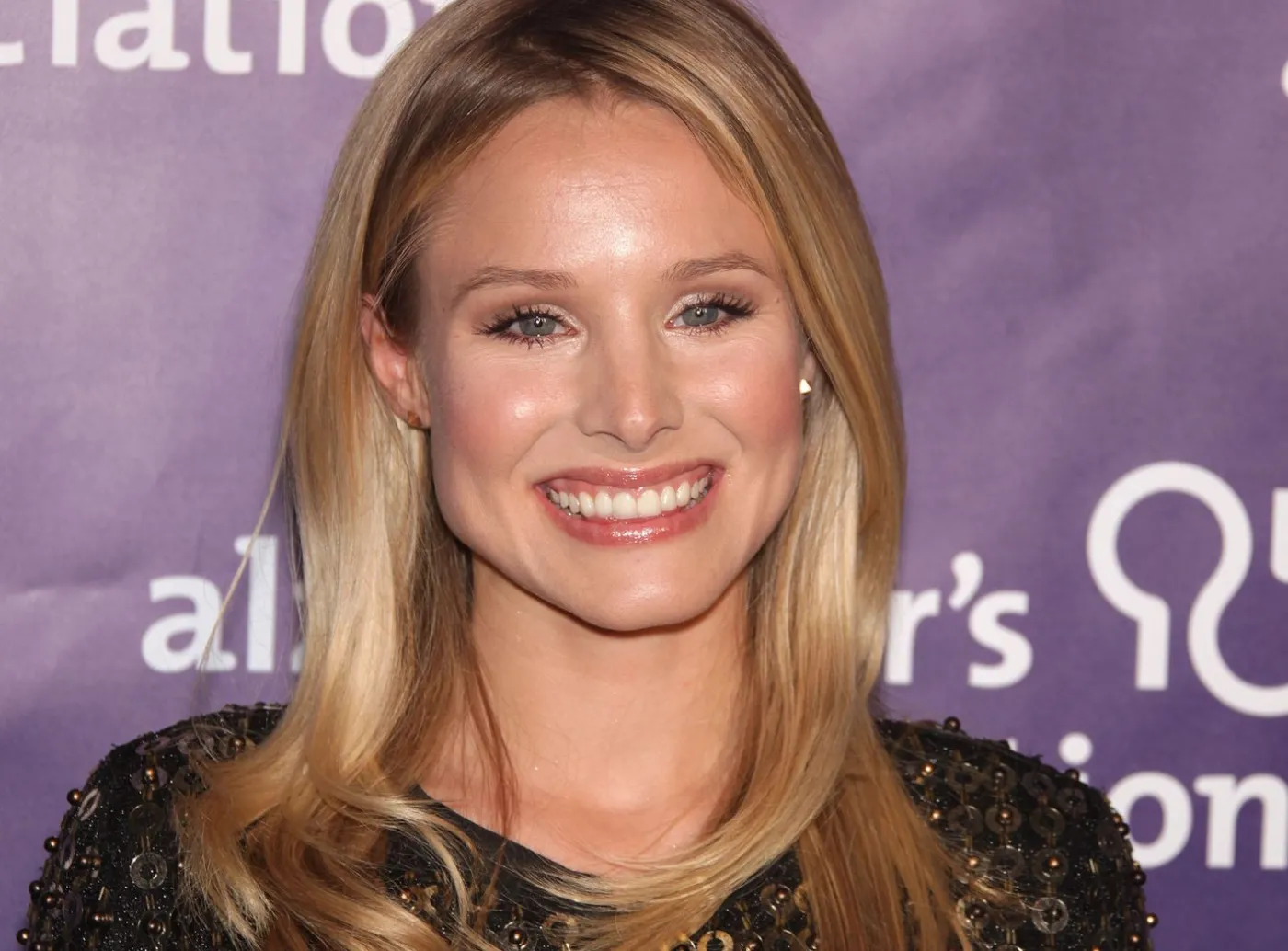 3001089-kristen-bell.jpg