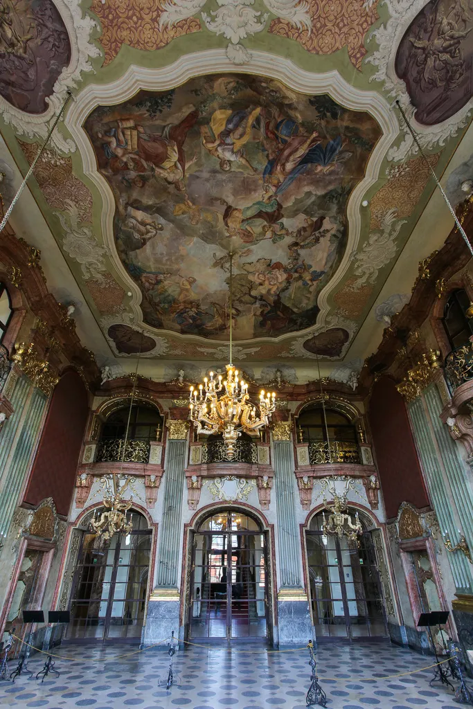 6012225-zamek-ksiaz.jpg