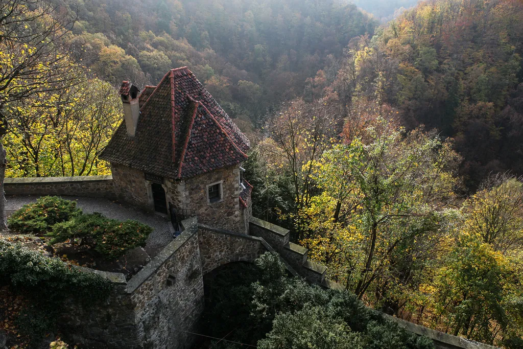 6012396-zamek-ksiaz.jpg