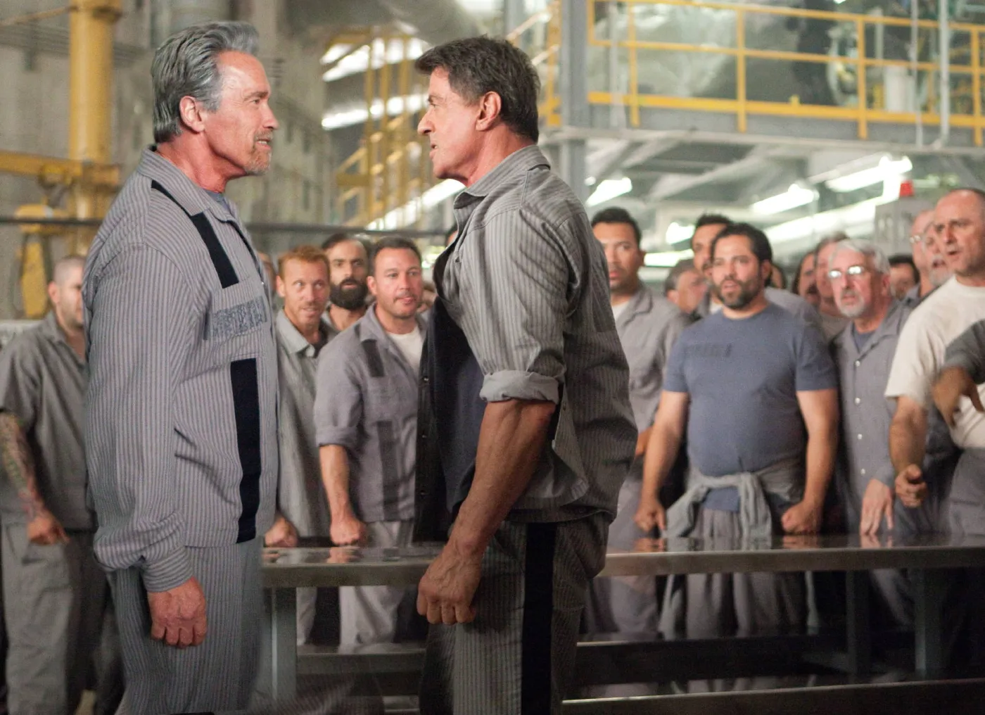 Stallone jak MacGyver i rozgadany Schwarzenegger, ale mają "Plan ucieczki" [ZDJĘCIA]