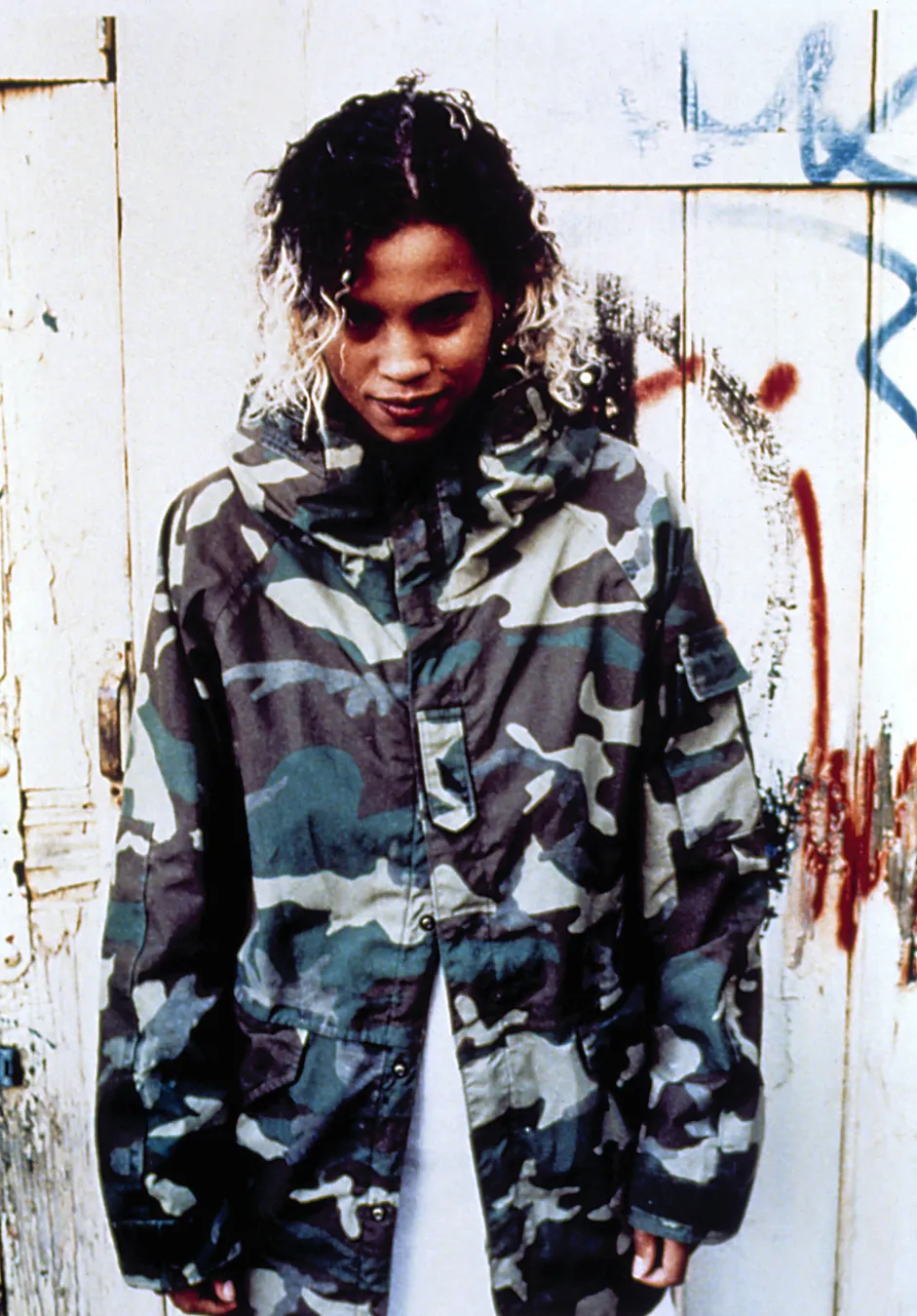 6047559-neneh-cherry.jpg