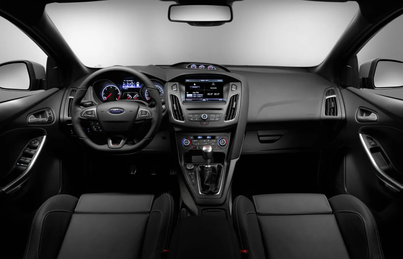 6538176-ford-focus-st.jpg