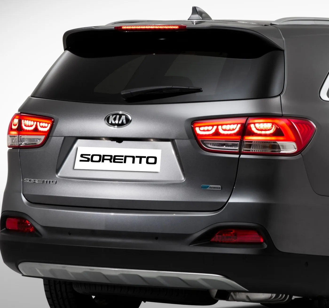 6657787-kia-sorento.jpg