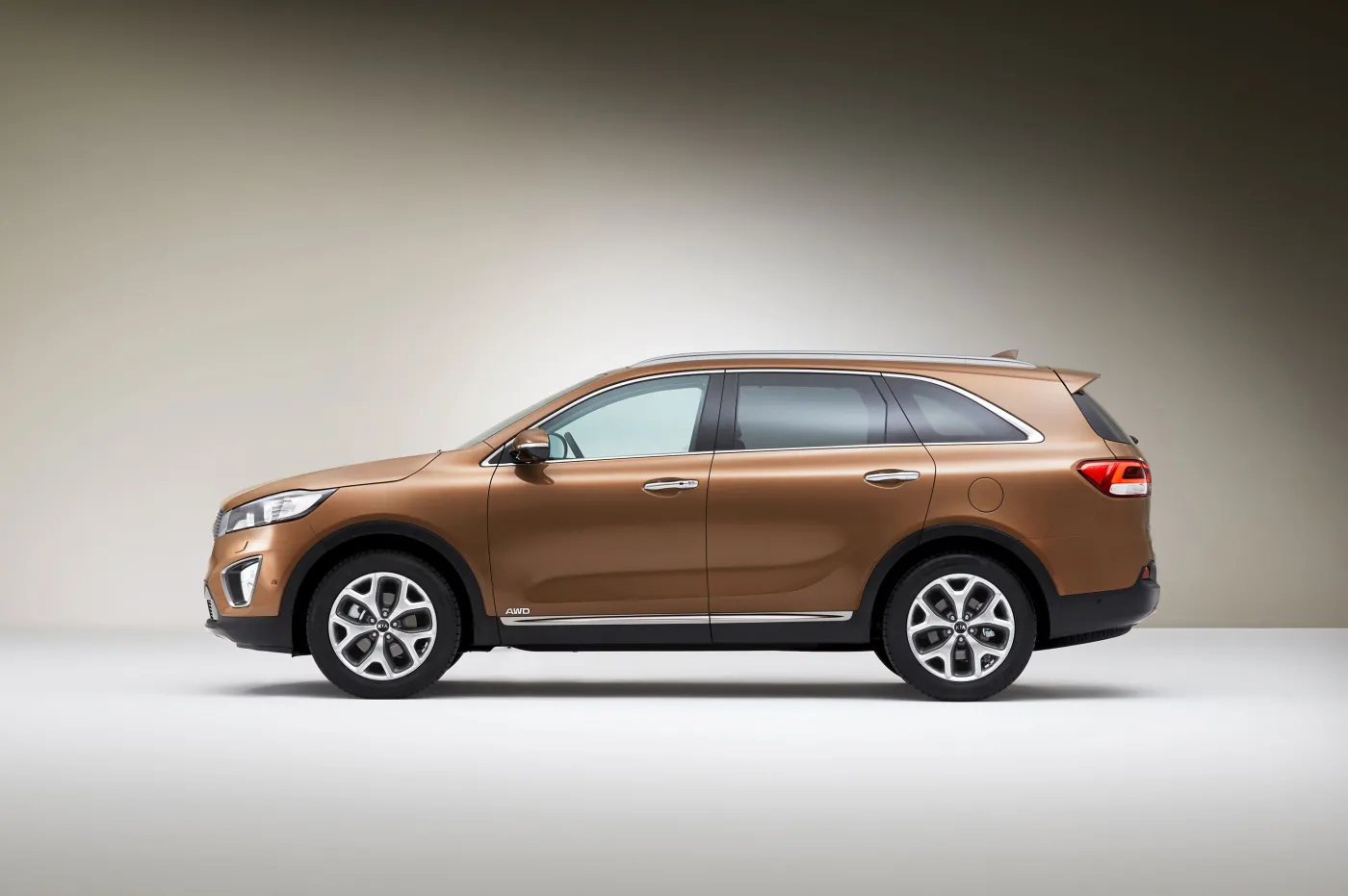 6731694-kia-sorento.jpg