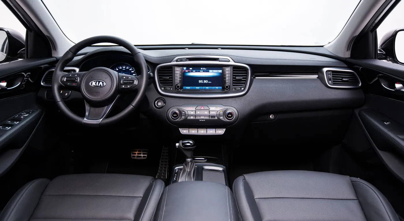 6731233-kia-sorento.jpg