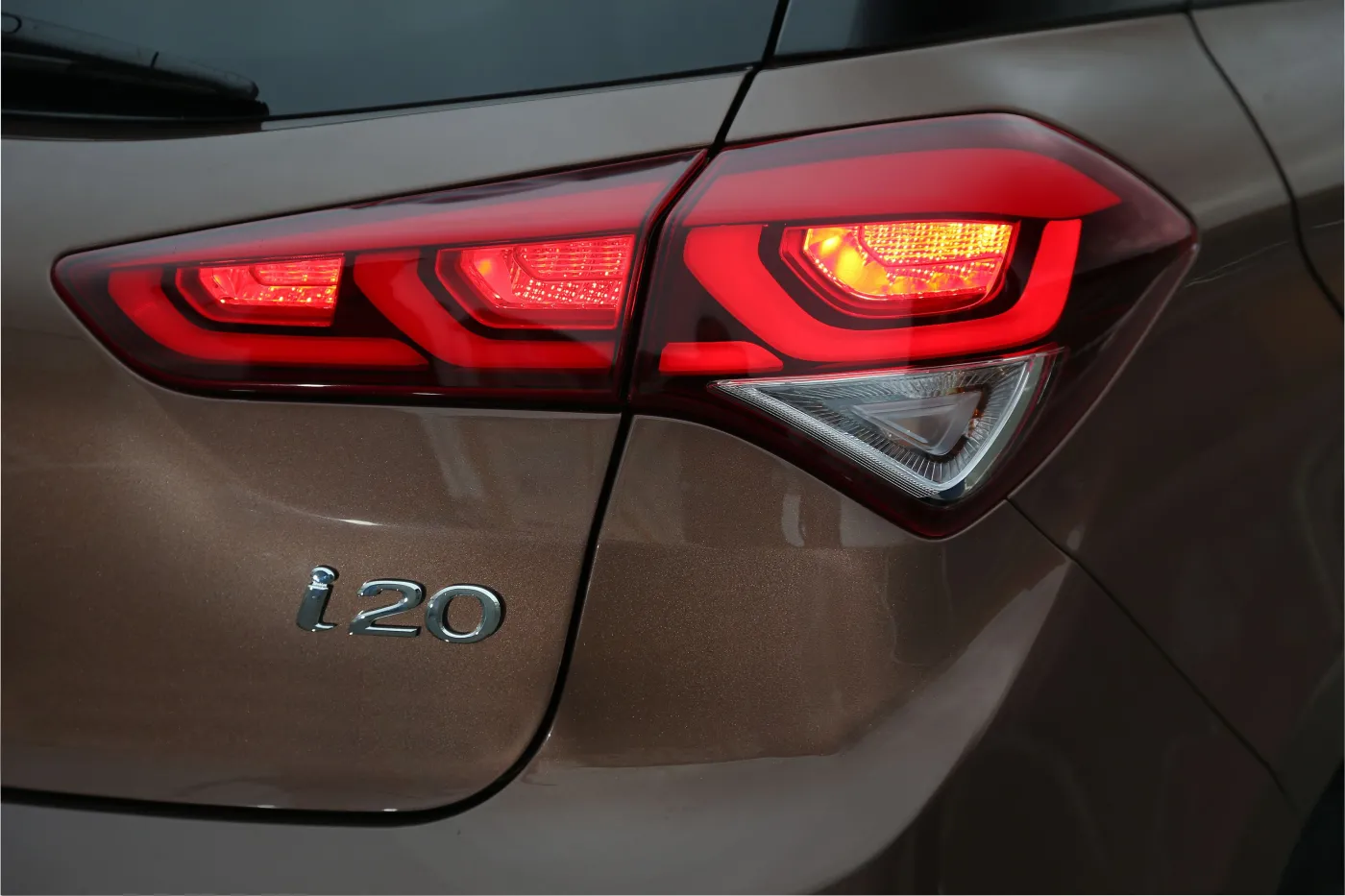 6752838-hyundai-i20.jpg
