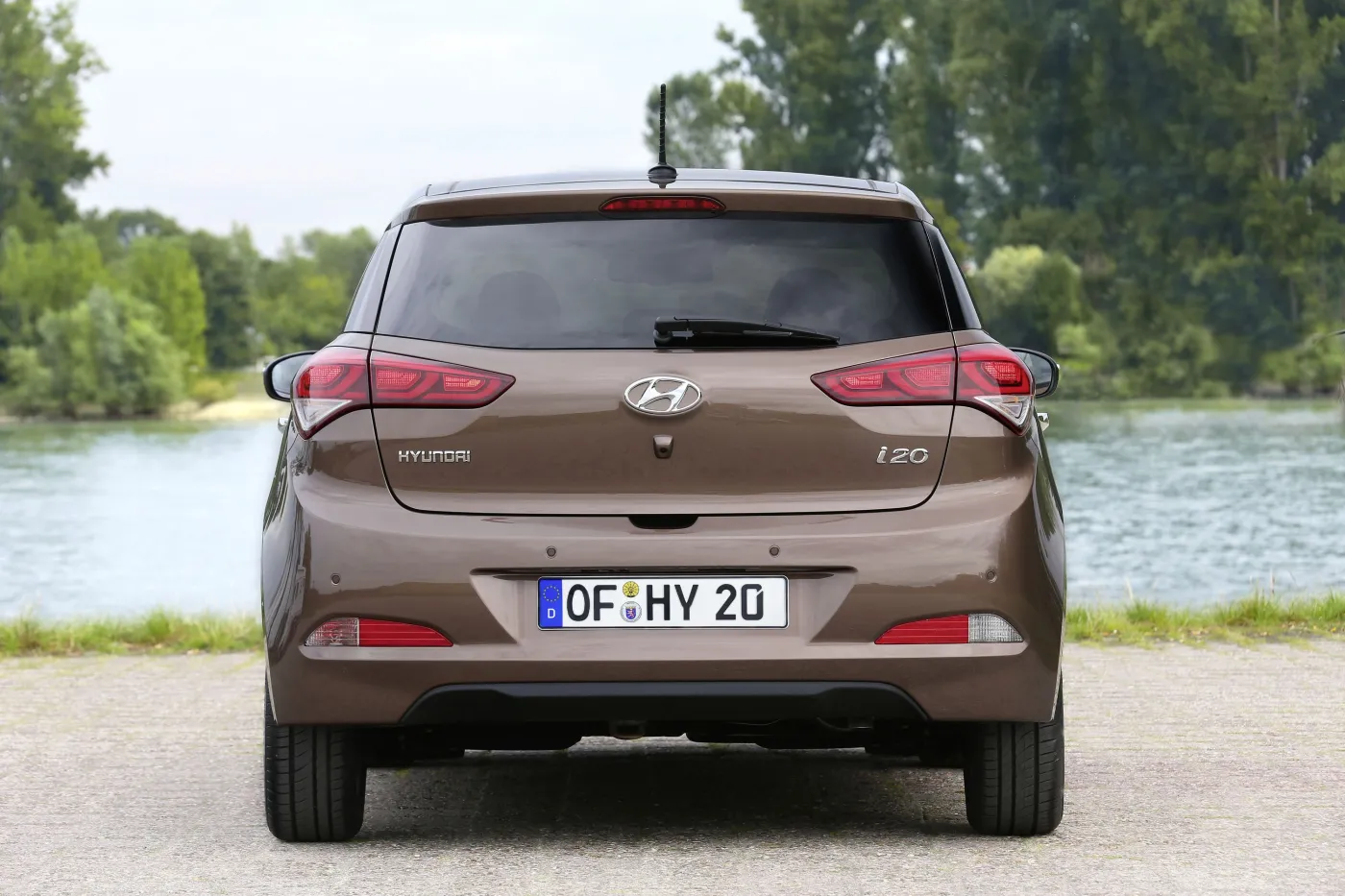 6753099-hyundai-i20.jpg