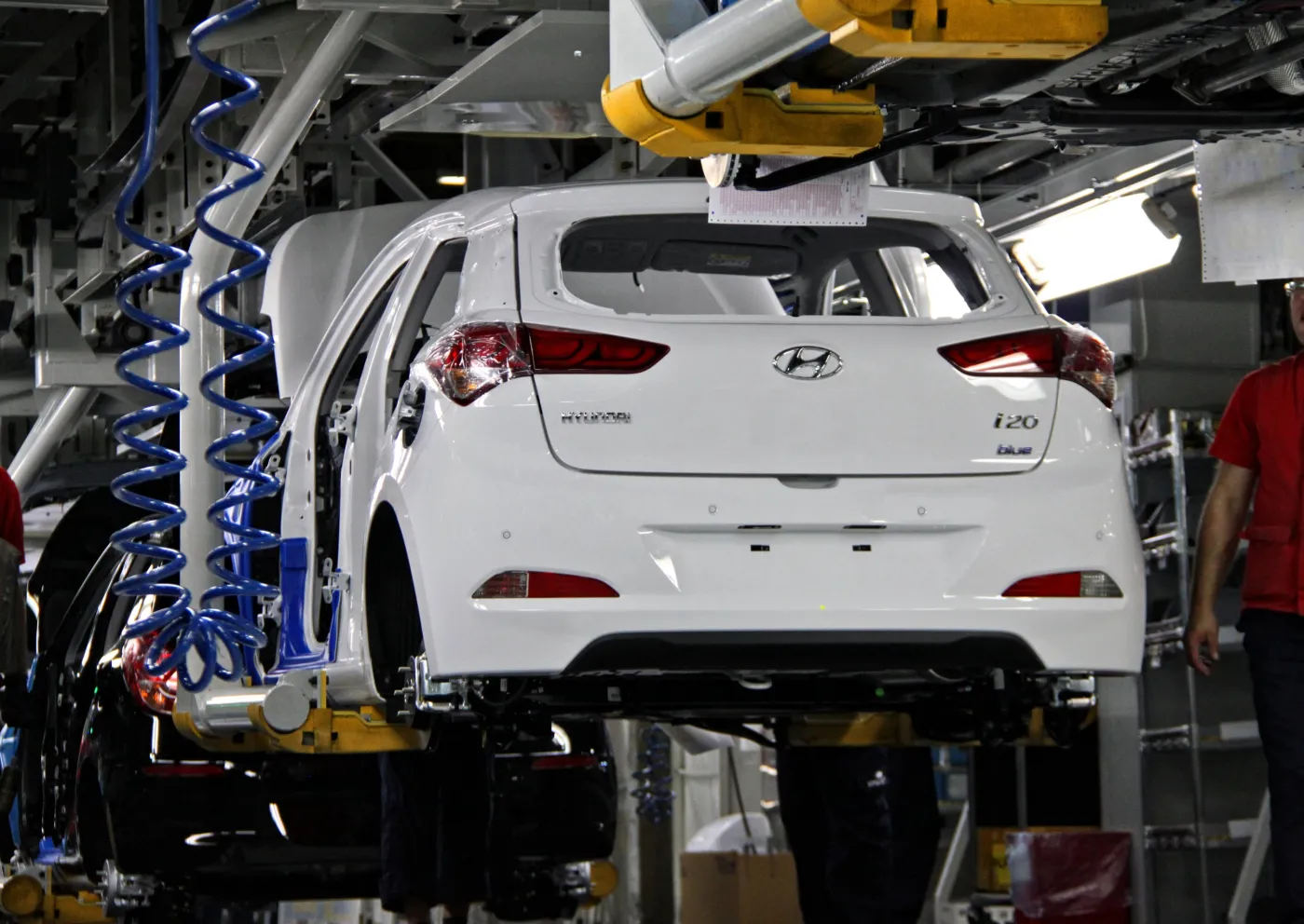 6955463-hyundai-i20.jpg