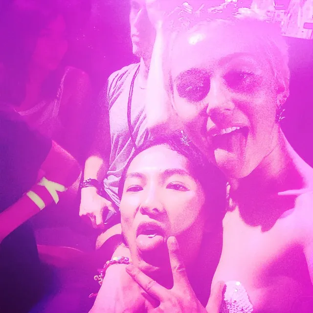 6773157-miley-cyrus.jpg