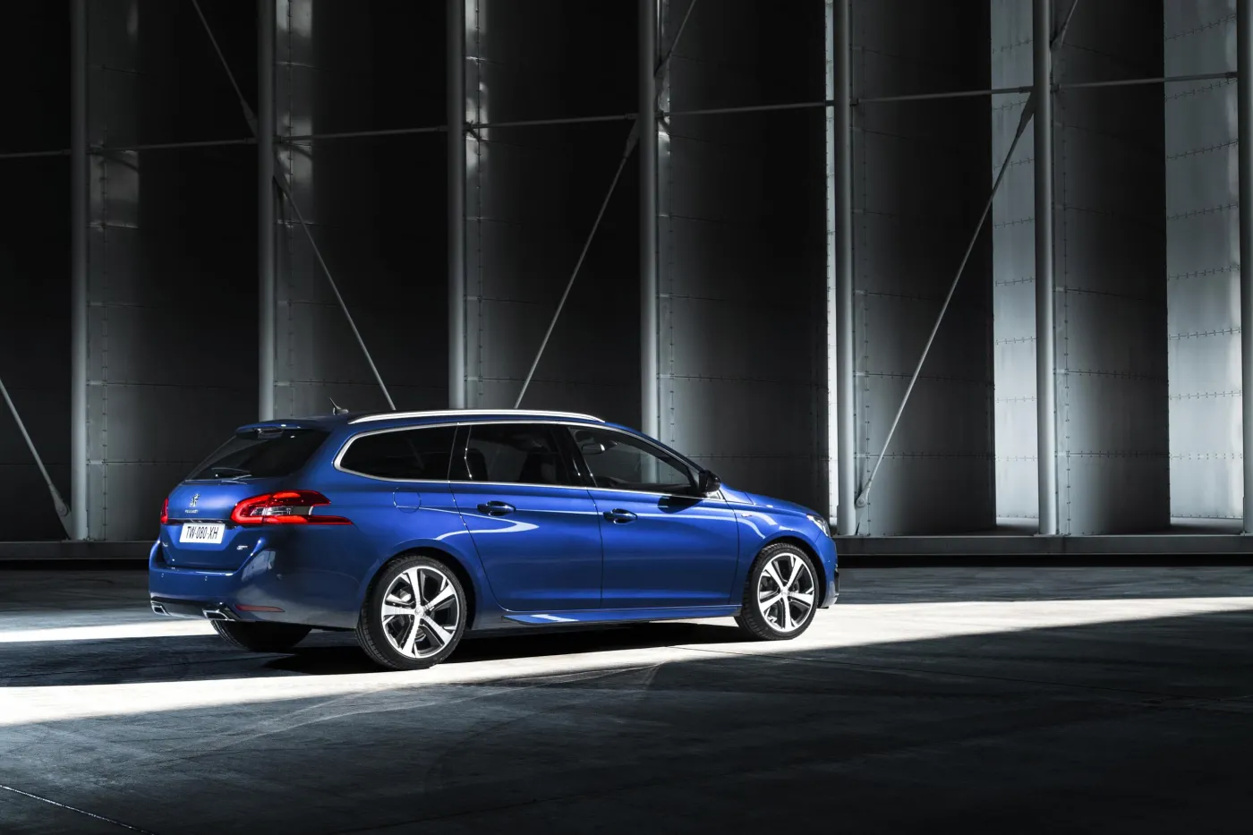 6774011-peugeot-308-gt.jpg