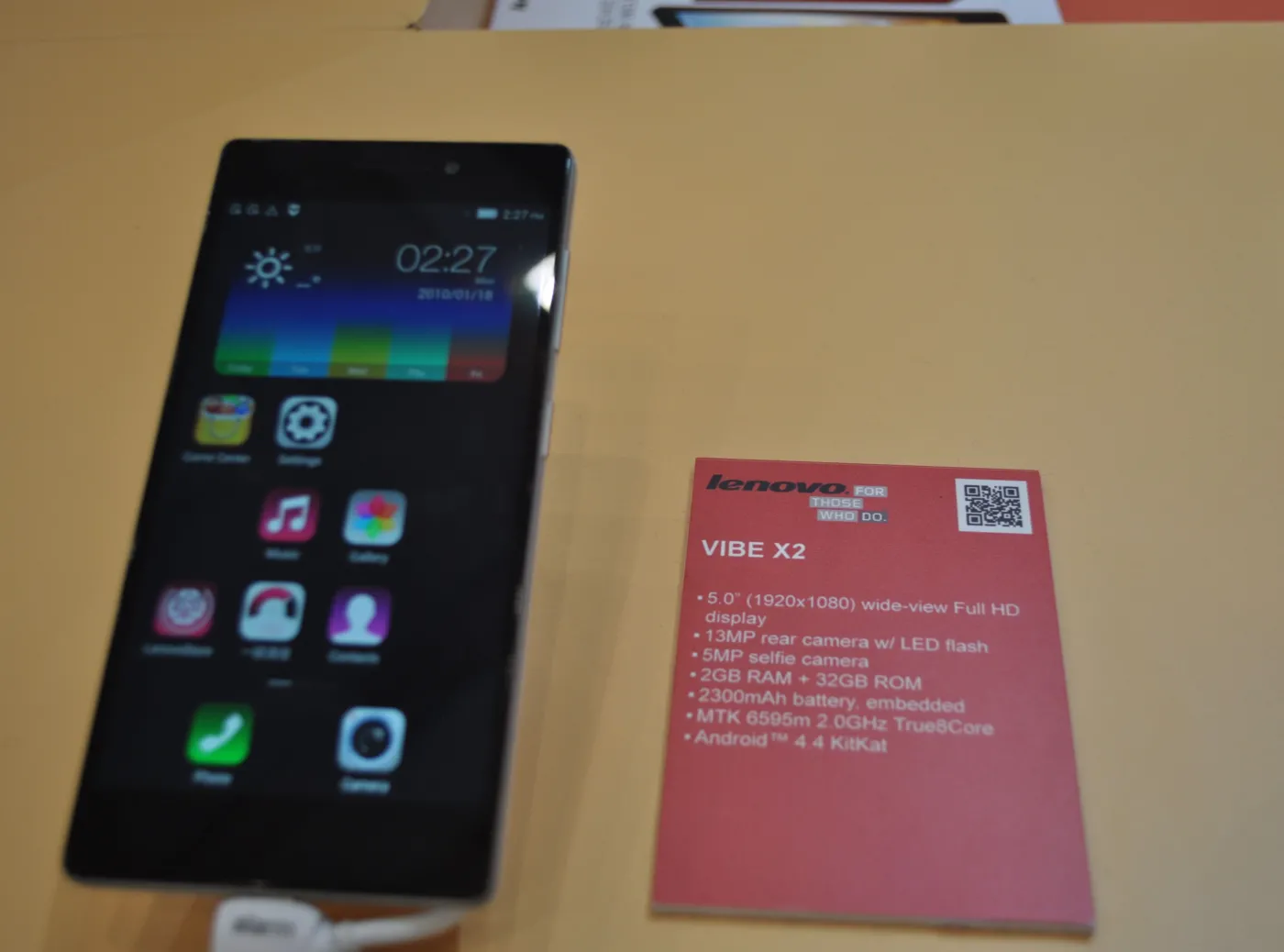 6775542-lenovo-vibe-x2.jpg