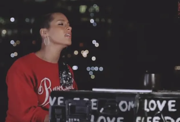 6778181-alicia-keys.jpg