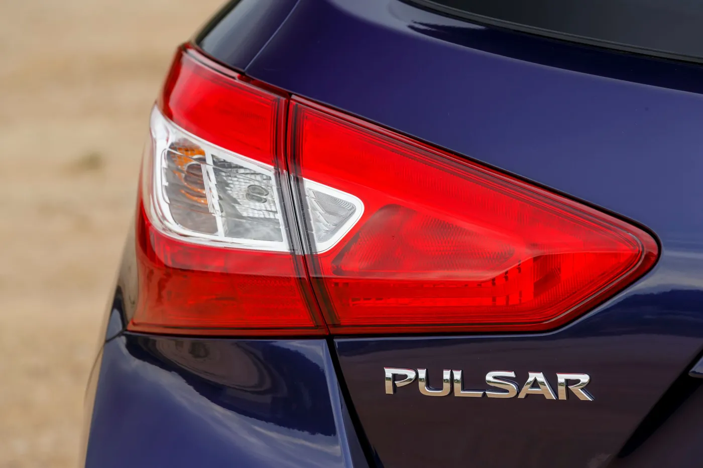 6780640-nissan-pulsar.jpg