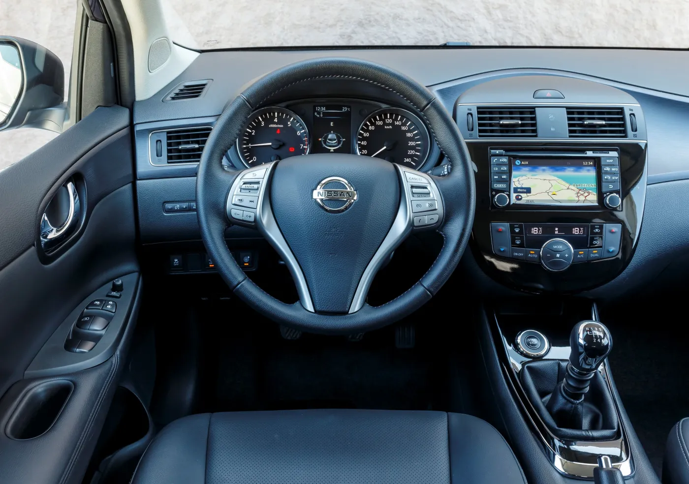 6780379-nissan-pulsar.jpg