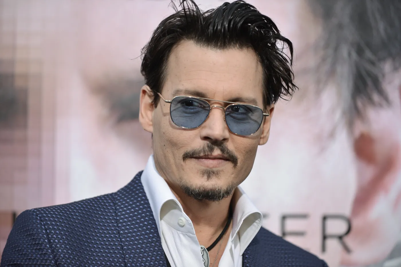 Johnny Depp czaruje jak Harry Houdini