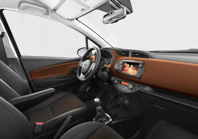 6351502-toyota-yaris.jpg