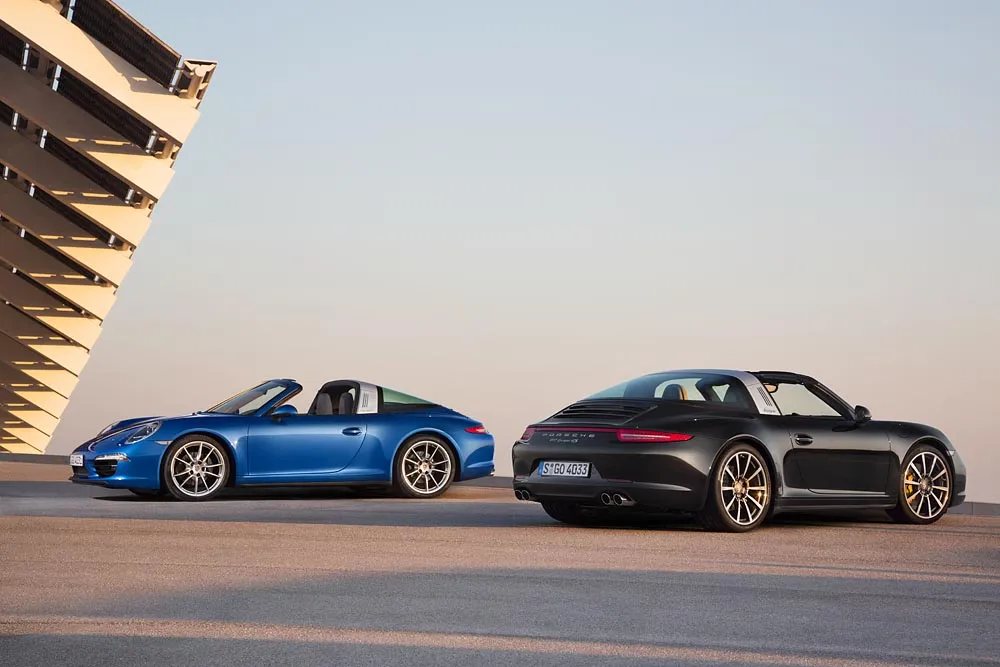 5836139-911-targa-2.jpg