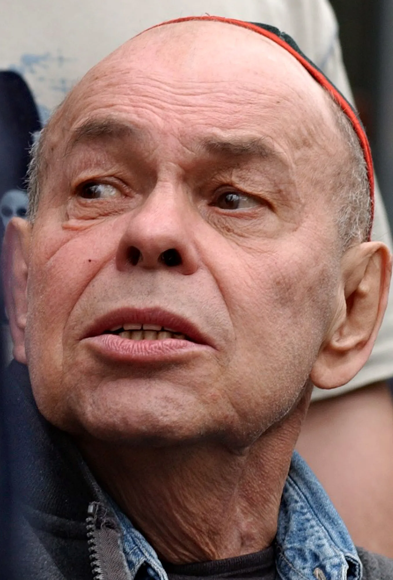 6380552-jacek-kuron.jpg