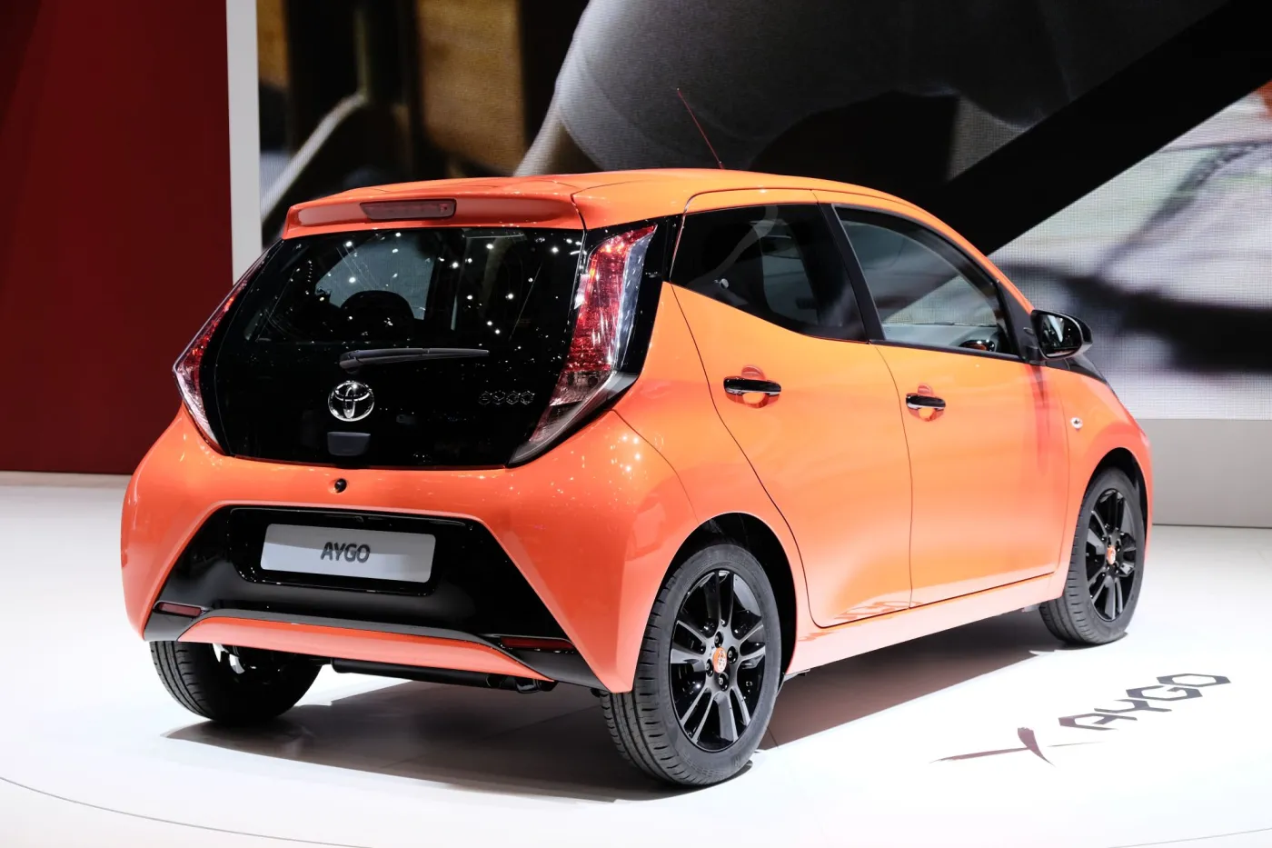 6384808-toyota-aygo.jpg
