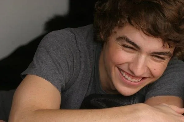 6411929-dave-franco.jpg