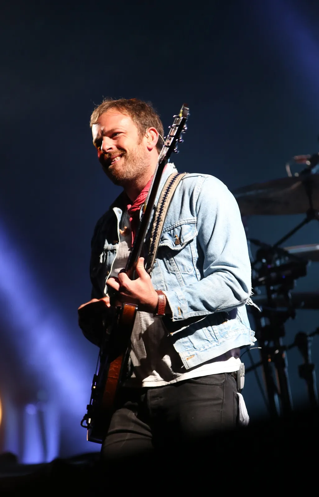6423144-kings-of-leon.jpg