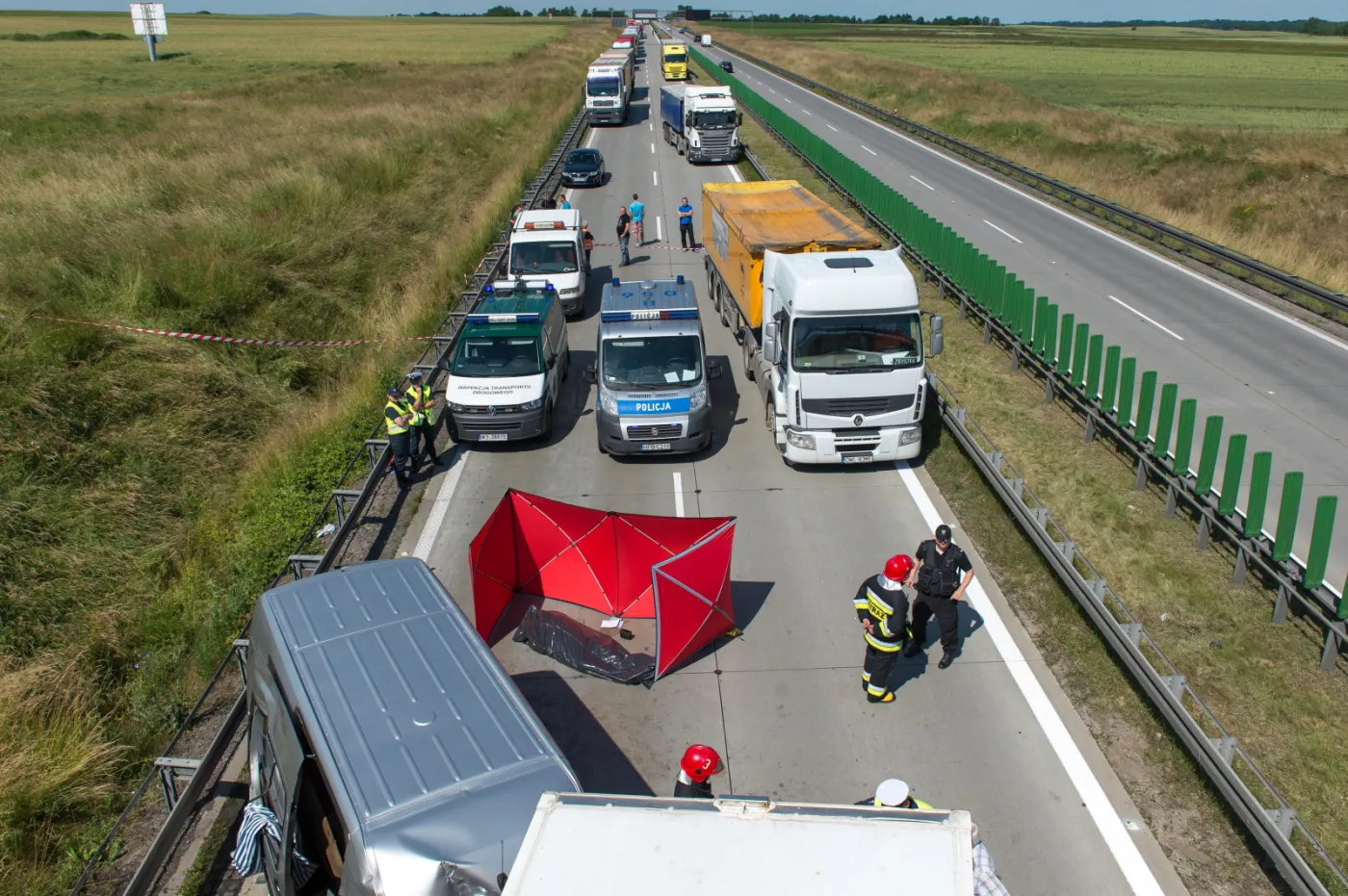 6448932-wypadek-na-a4.jpg