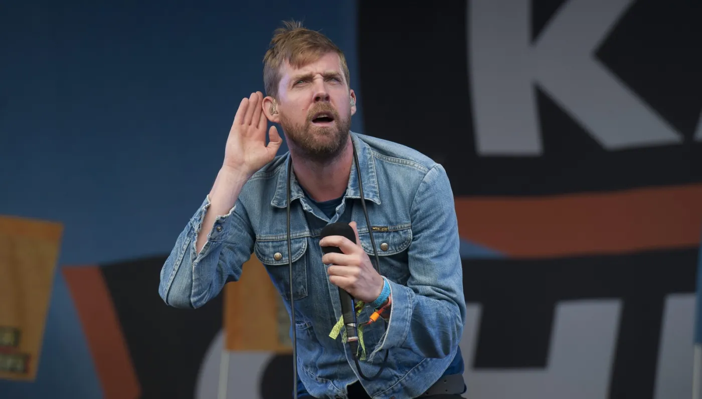 6496614-kaiser-chiefs.jpg