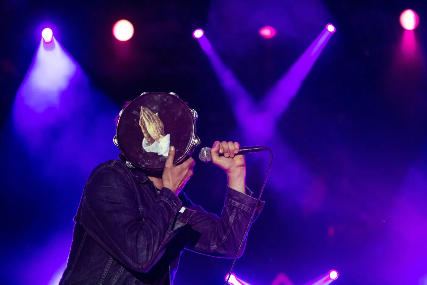 6502429-damon-albarn.jpg