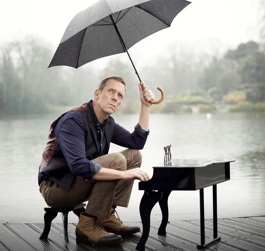 6086286-hugh-laurie.jpg