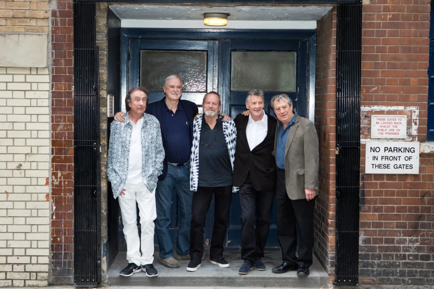 6508744-monty-python.jpg