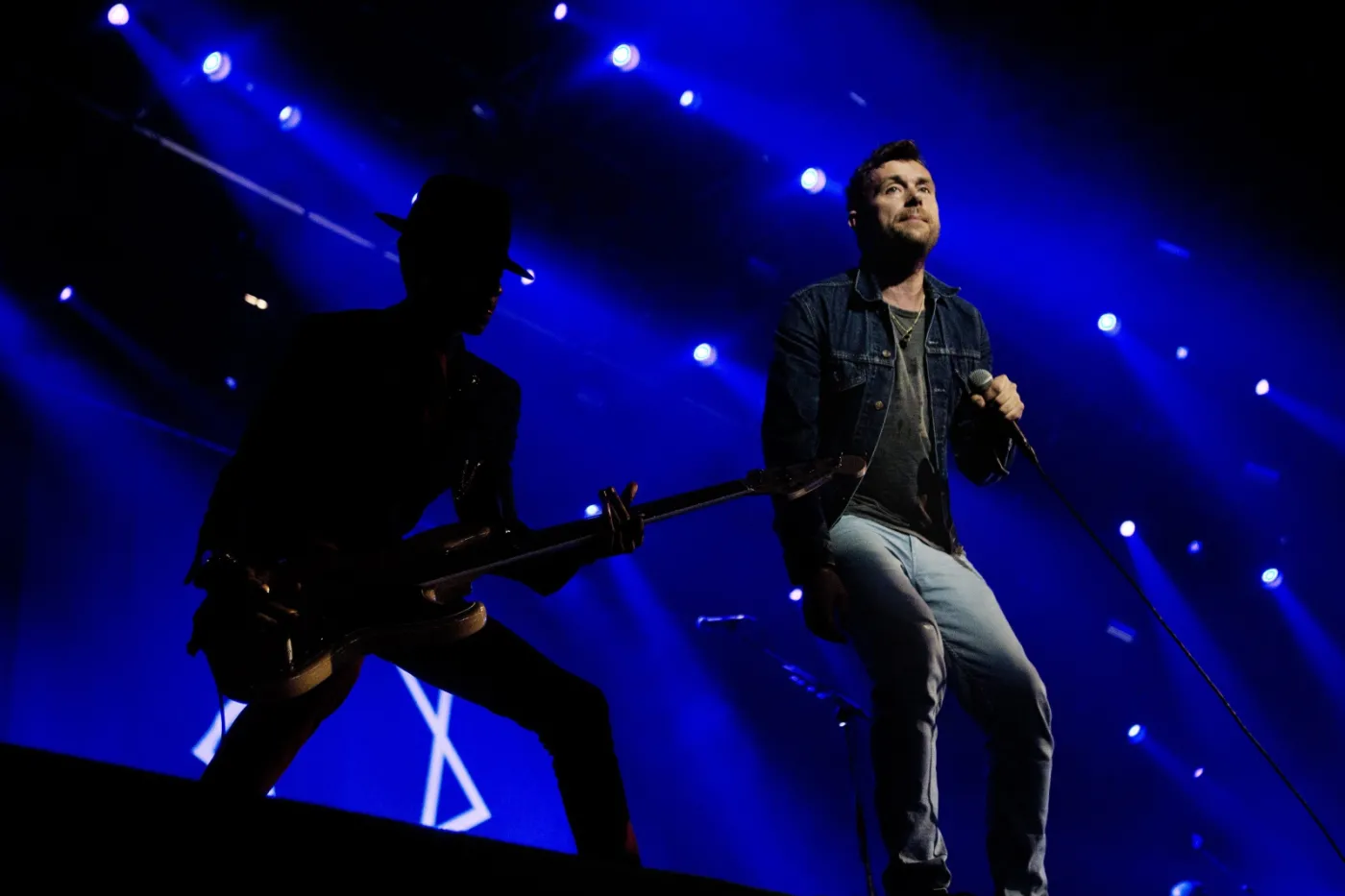 6534165-damon-albarn.jpg