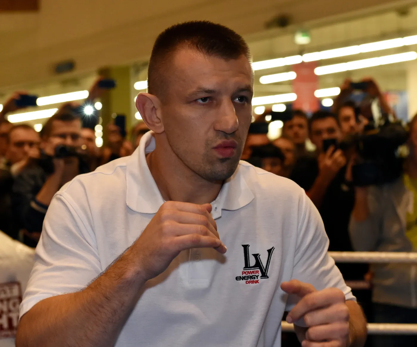 7028511-tomasz-adamek.jpg