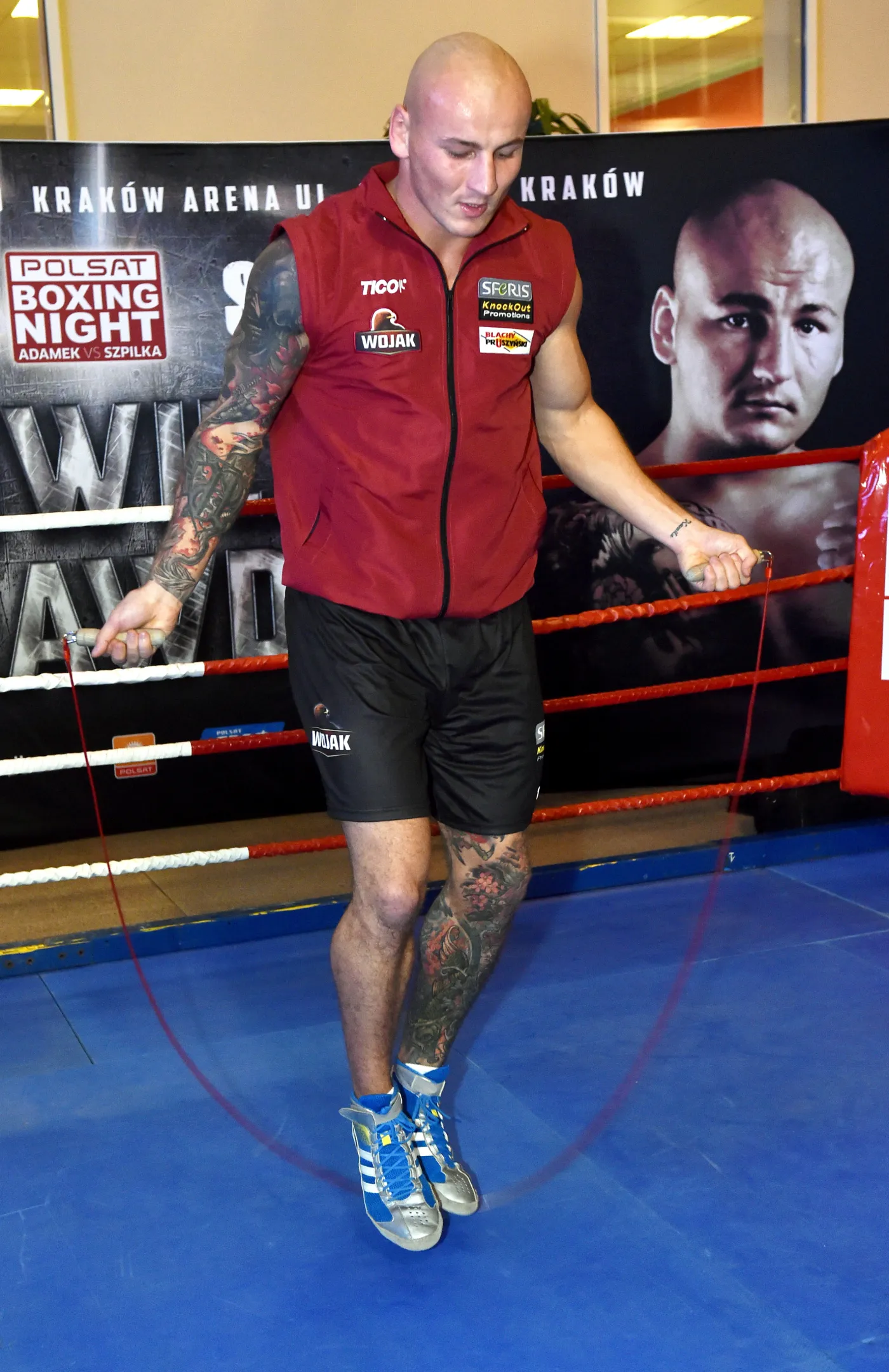 7028251-artur-szpilka.jpg