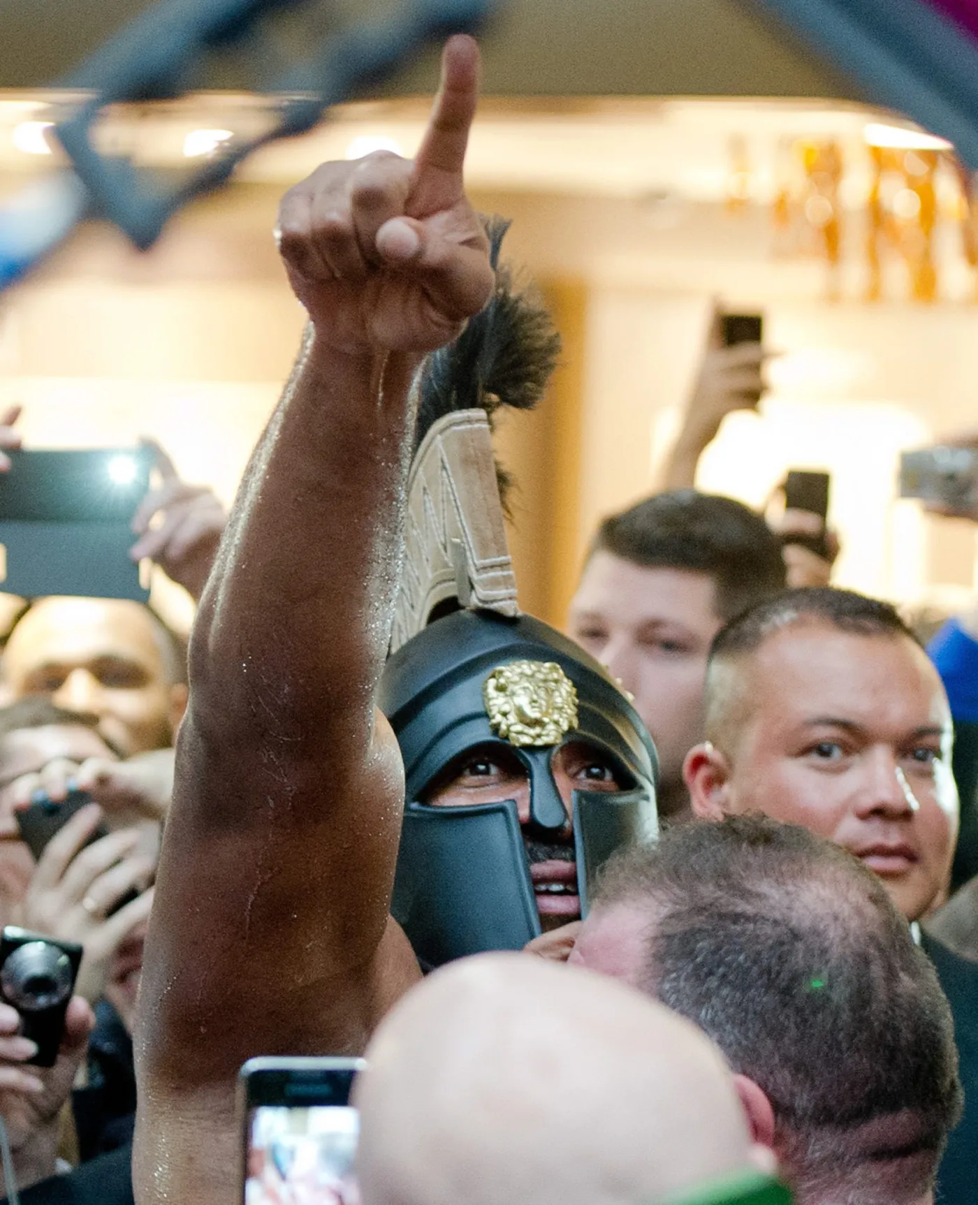 7069272-shannon-briggs.jpg