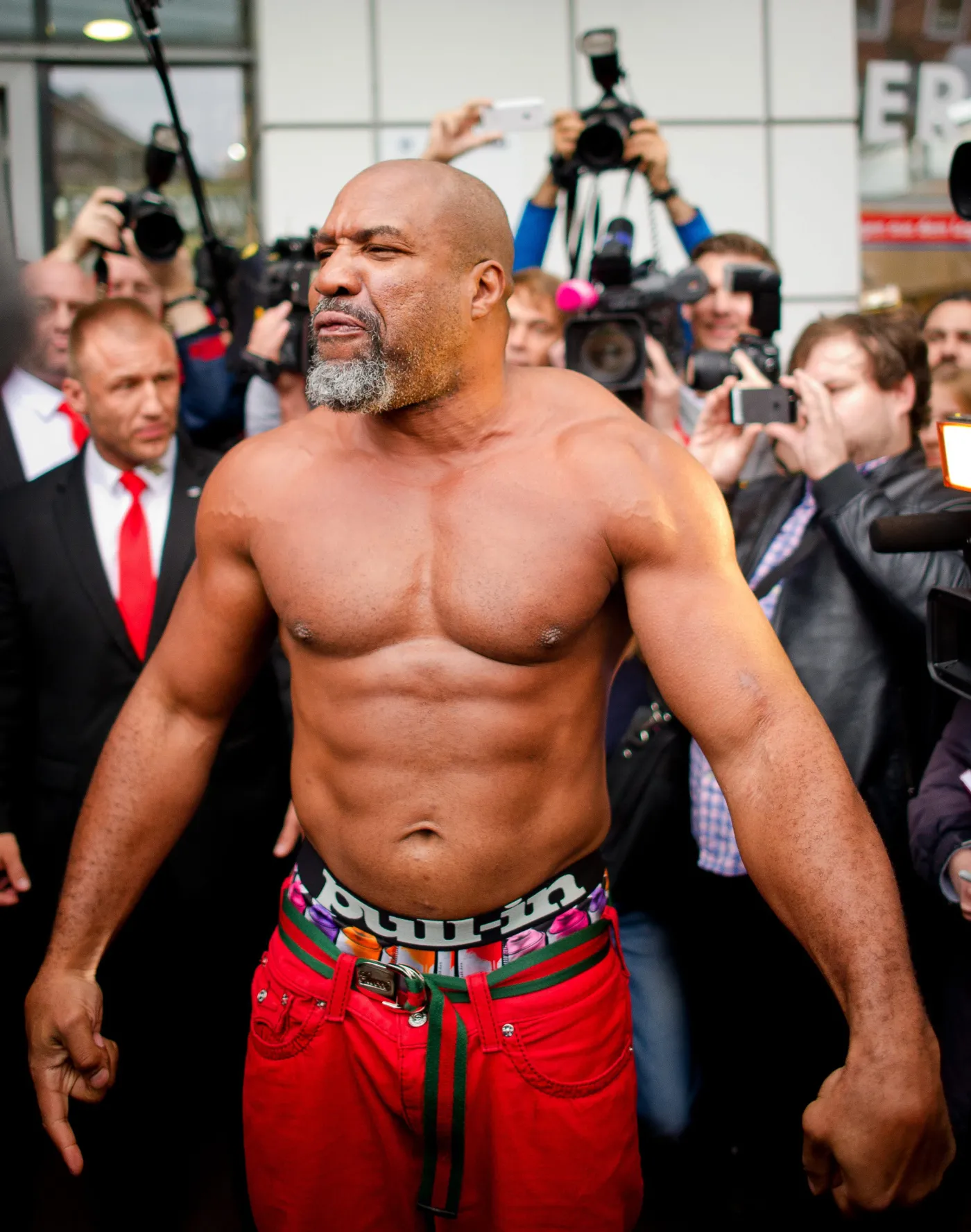 7069301-shannon-briggs.jpg