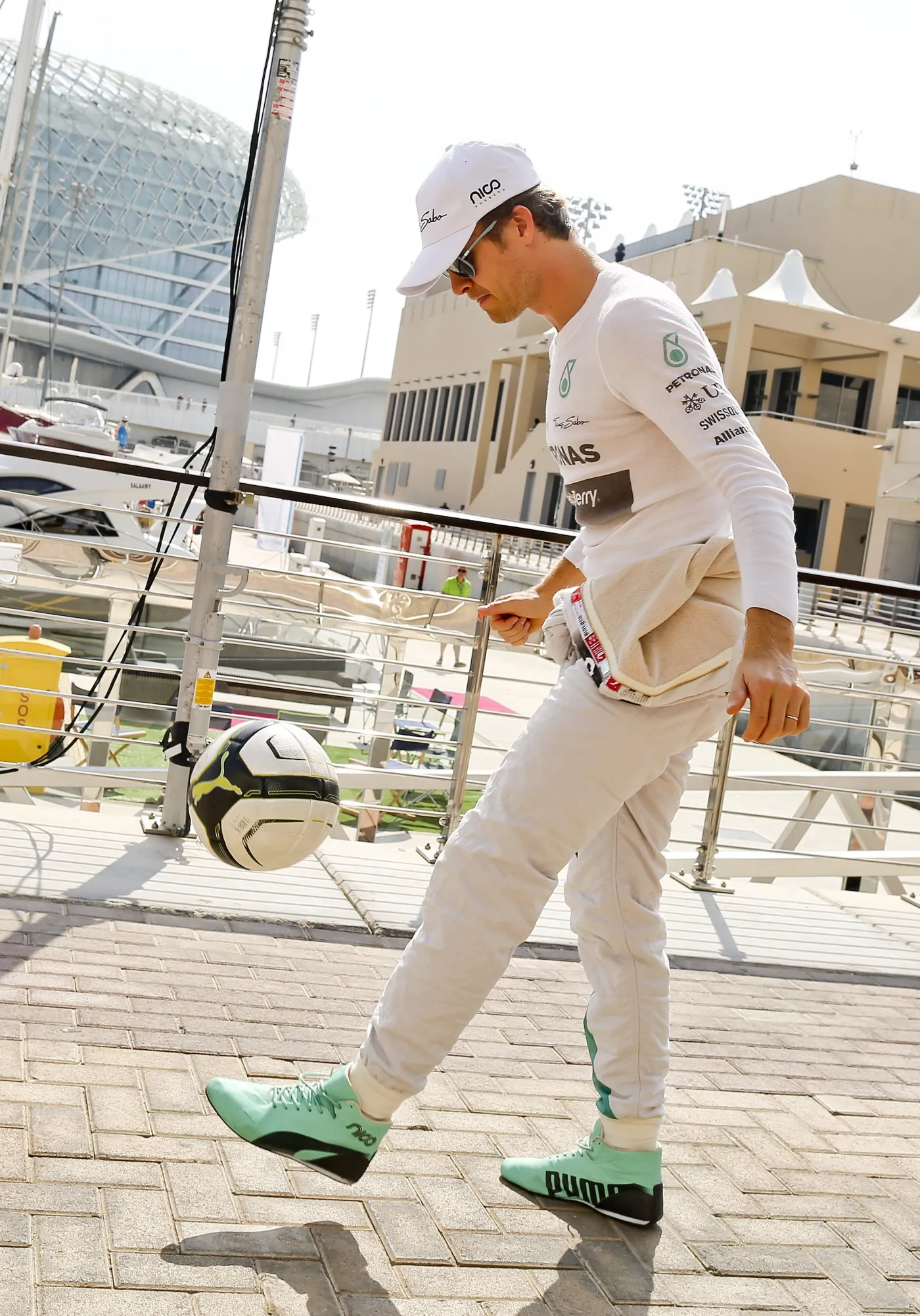 7101872-nico-rosberg.jpg
