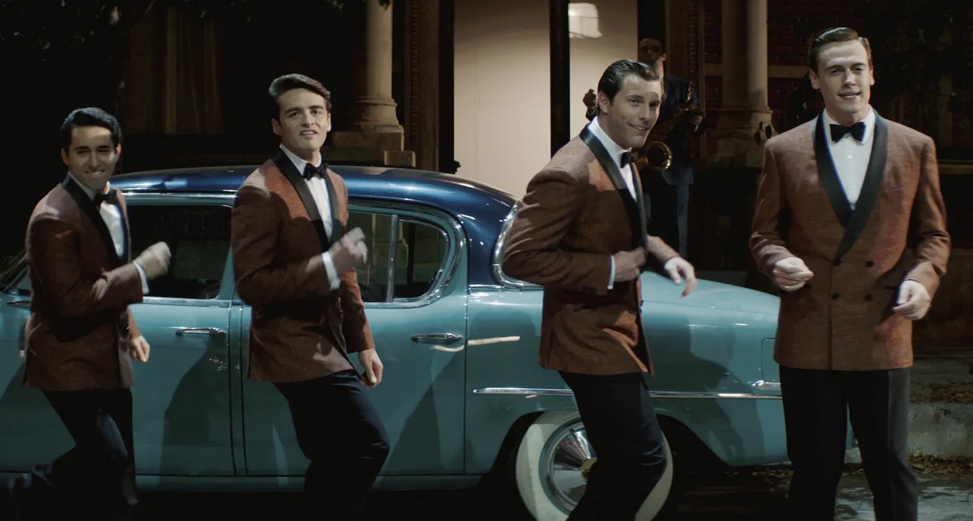 7132328-jersey-boys.jpg