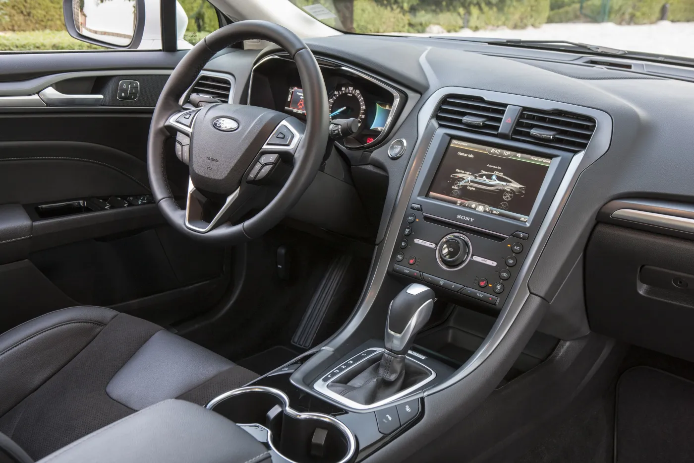 Nowy volkswagen passat, ford mondeo, opel corsa w testach Euro NCAP