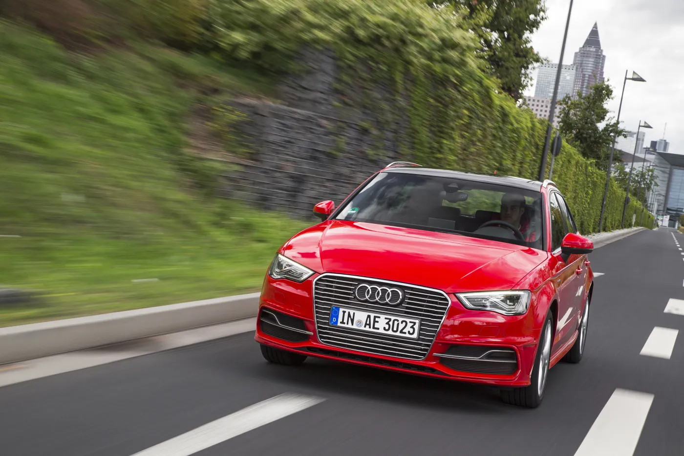 7175638-audi-a3-e-tron.jpg