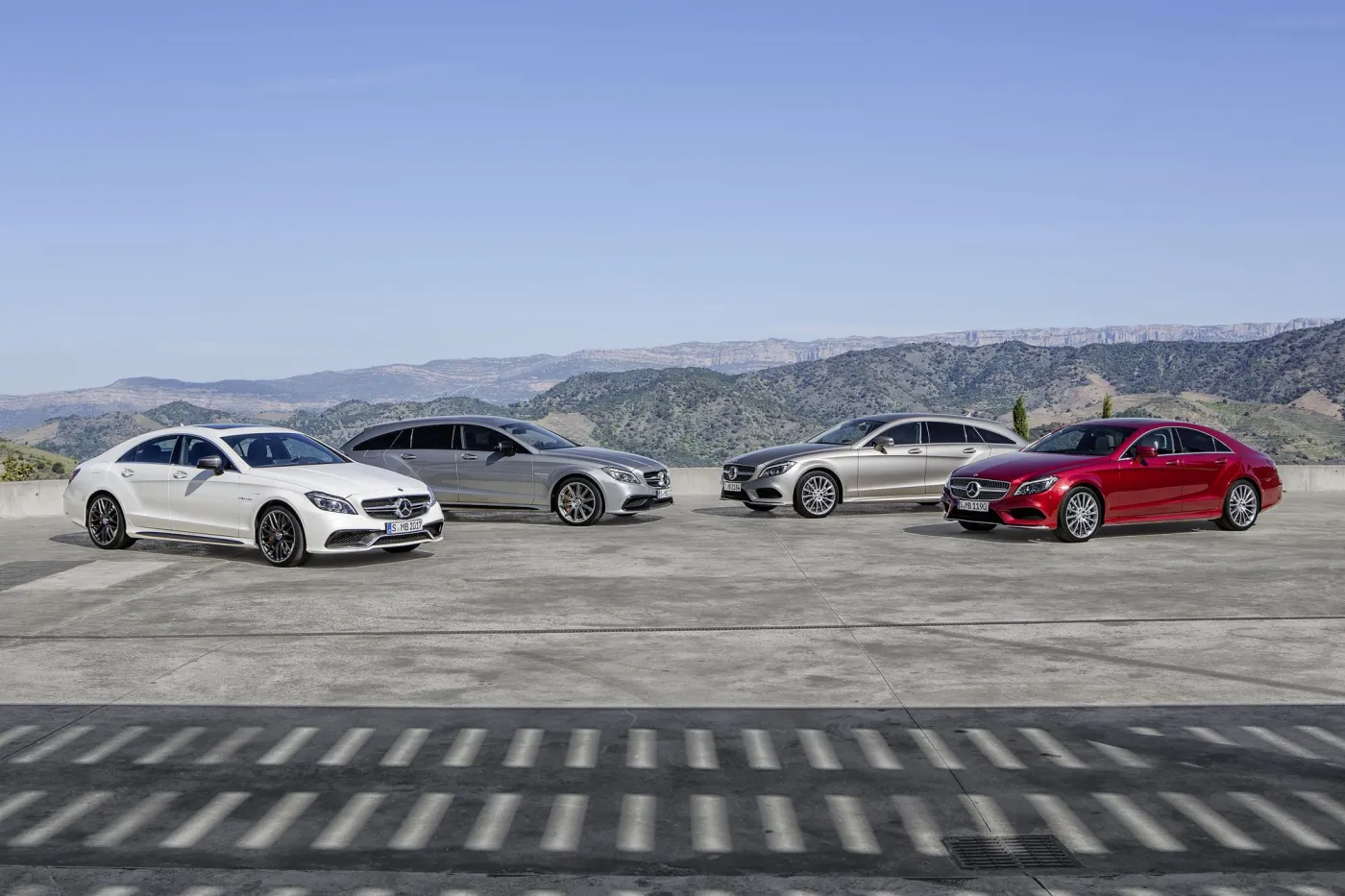 Mercedes wyciągnął asa z rękawa! Tak wygląda nowy CLS. Pierwsze ZDJĘCIA