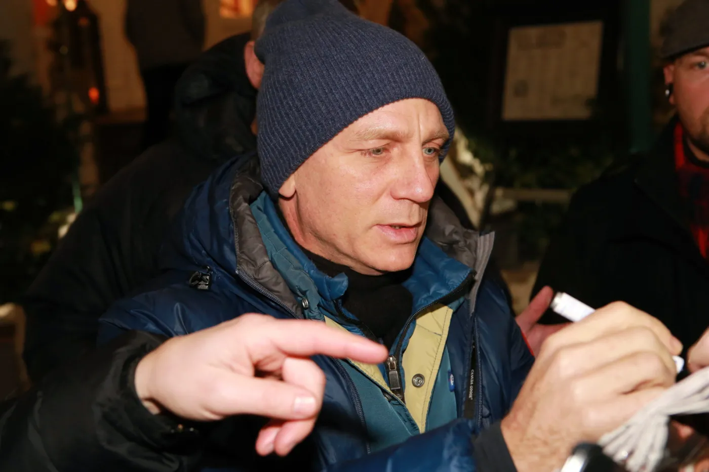 7270094-daniel-craig.jpg