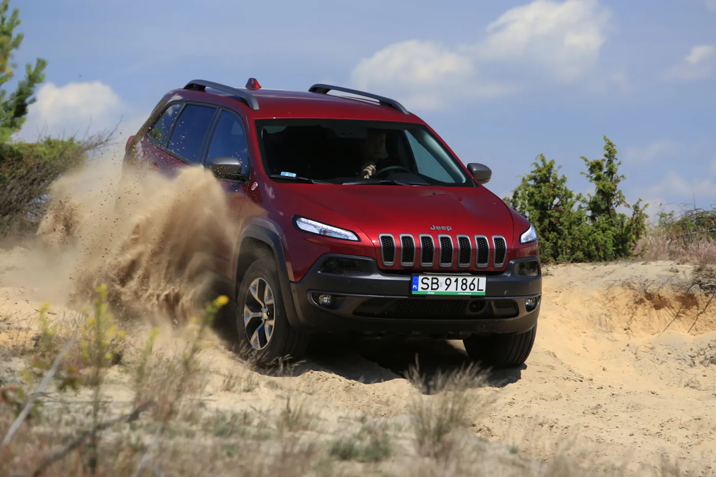 Jeep pierwszy raz sprzedał MILION samochodów. Rekordowa popularność w Polsce
