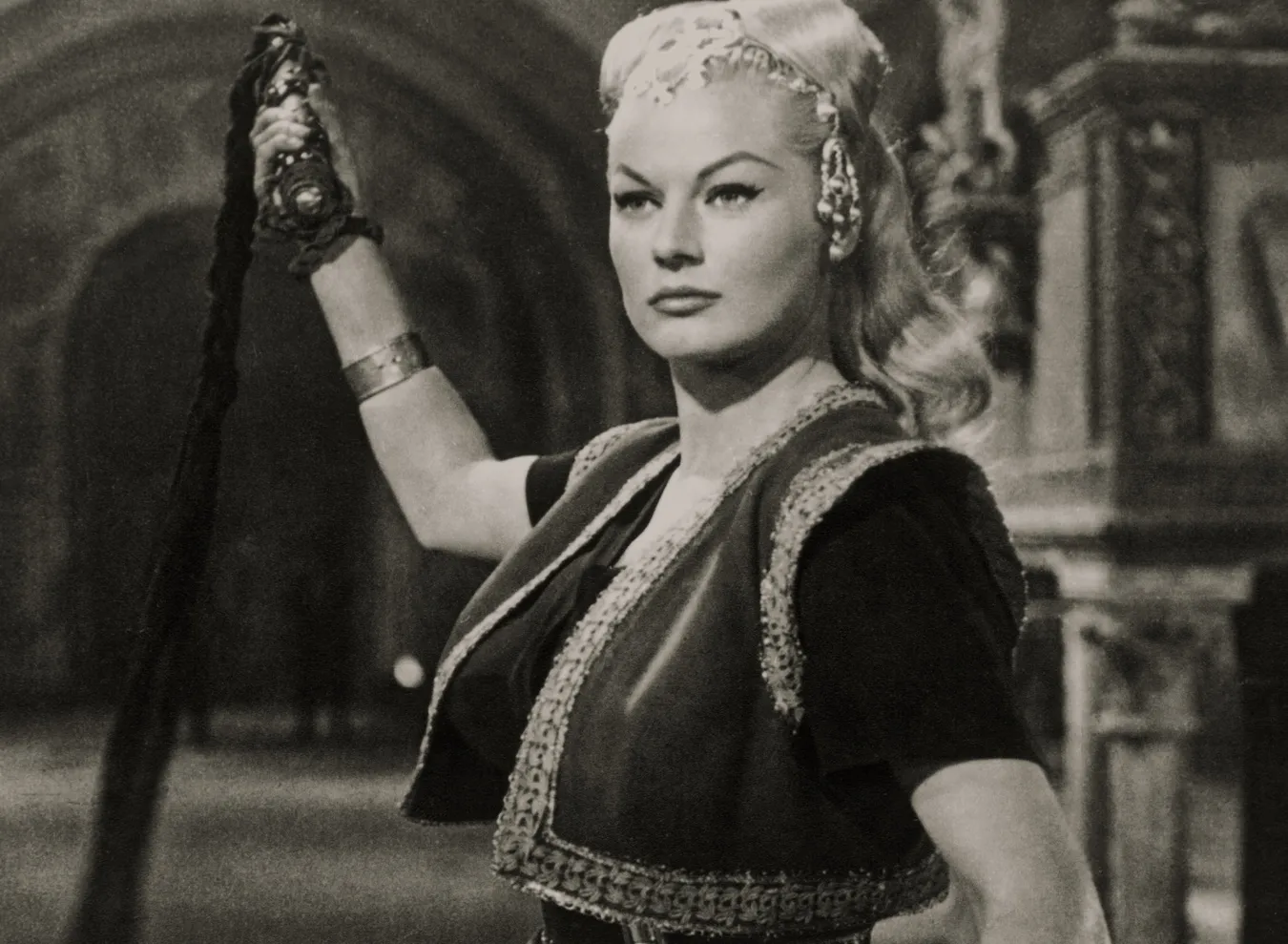 7287000-anita-ekberg.jpg